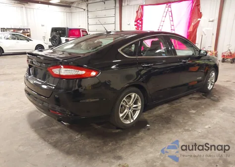 2016 Ford Fusion Titanium Hev из США, поврежденный, VIN 3FA6P0RU3GR355434